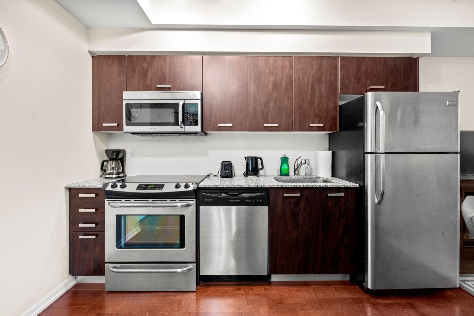 Globalstay. Burano Condos In Downtown Toronto Esterno foto